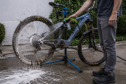 Foam Wash Gun - Bike Cleaning Lifestyle